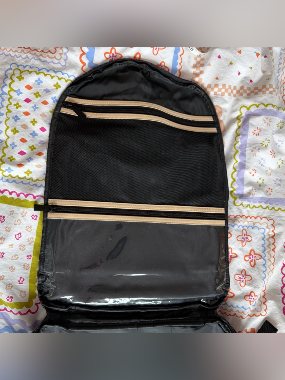 BÉIS The Travel Backpack in Black - Picture 8 of 9
